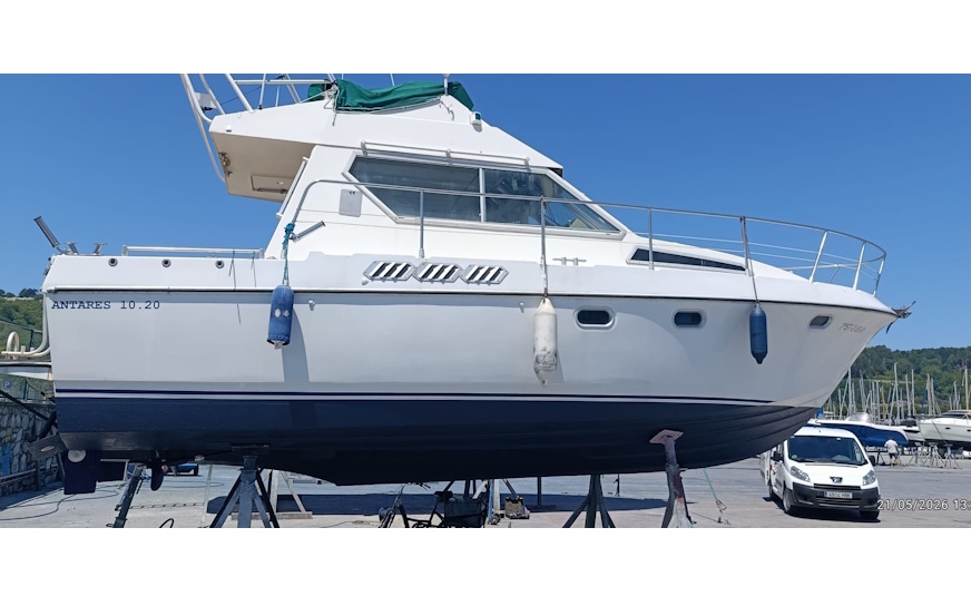 embarcacion Benteau Antares 10´20