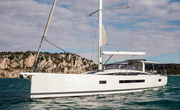 JEANNEAU YACHTS 65